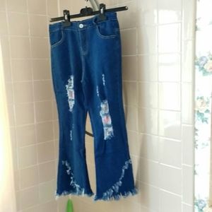 NWOT Child's Stylish Jeans